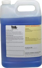 Master Fluid Solutions - 1 Gal Bottle Cleaner/Degreaser - Liquid, Citrus - Makers Industrial Supply