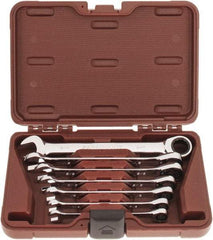 Paramount - 7 Piece, 3/8" to 3/4", Ratcheting Combination Wrench Set - Inch Measurement Standard, Full Polish Chrome Finish, Comes in Blow Molded Case - Makers Industrial Supply