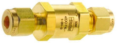 Parker - 3,000 Max psi, 1/8" Pipe, Brass Instrumentation Filter - Micro Rating 1, Viton Seal - Makers Industrial Supply