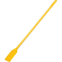 Carlisle - Sparta Yellow Nylon Mixing Paddle without Holes - 40" Overall Length - Makers Industrial Supply