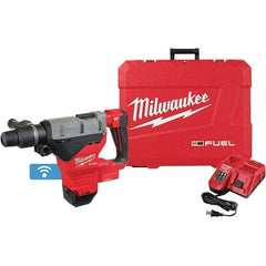 Milwaukee Tool - 18 Volt 1-3/4" SDS Max Chuck Cordless Rotary Hammer - 2900 BPM, 380 RPM, Reversible - Makers Industrial Supply