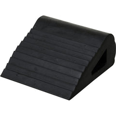 Industrial Rubber Wedge 6.5 × 6 - Exact Industrial Supply