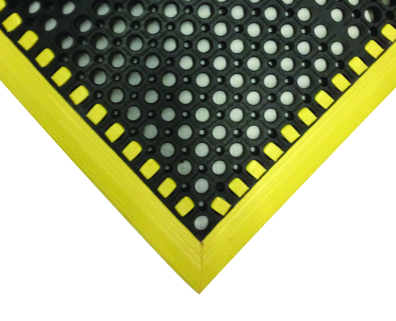 40" x 52" x 7/8" Thick Safety Wet / Dry Mat - Black / Yellow - Makers Industrial Supply